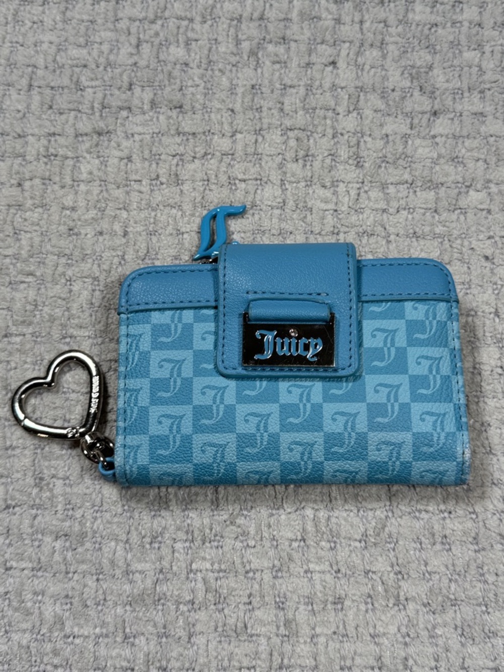 Juicy Couture Blue and Cream Monogram Zip Wallet with Heart Keychain